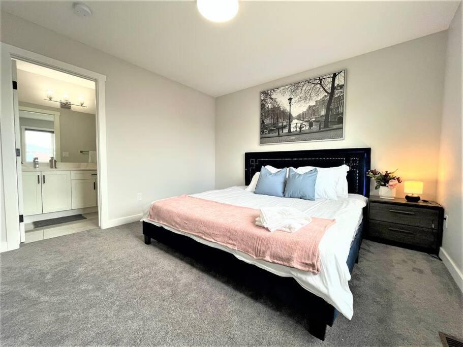 Luxury Retreat For Large Groups Villa Calgary Luaran gambar