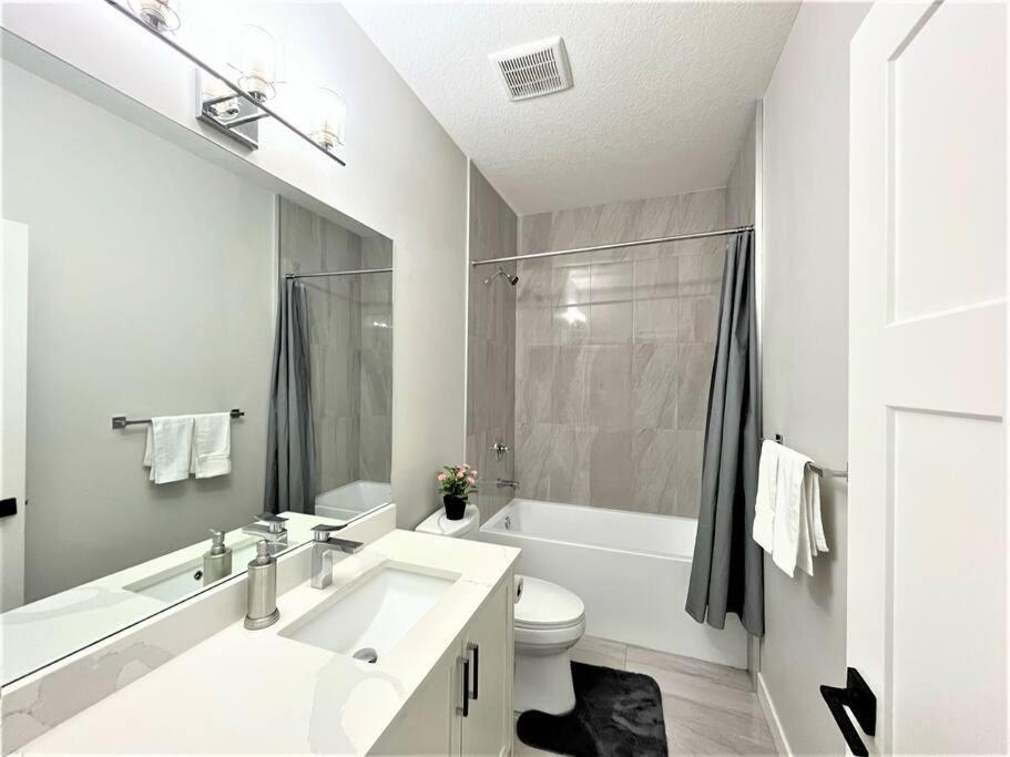 Luxury Retreat For Large Groups Villa Calgary Luaran gambar
